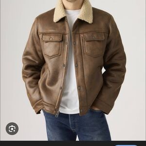 Levi's NWT Faux Suede Brown Sherpa-Lined Trucker Jacket Sz L